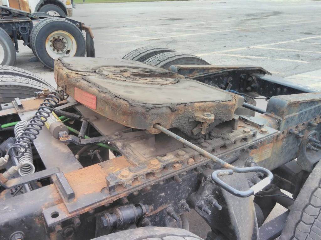 2019 Fontaine AIR SLIDE Fifth Wheel for a Freightliner CASCADIA 116 For