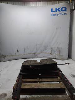 Fontaine STATIONARY Fifth Wheel