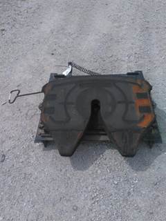 Fontaine STATIONARY Fifth Wheel