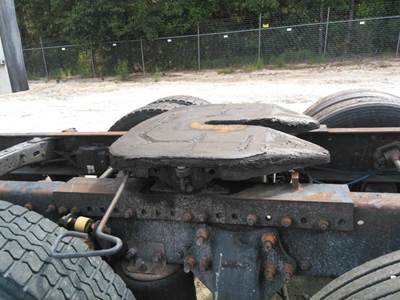 Fontaine STATIONARY Fifth Wheel