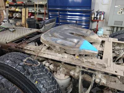 Fontaine STATIONARY Fifth Wheel