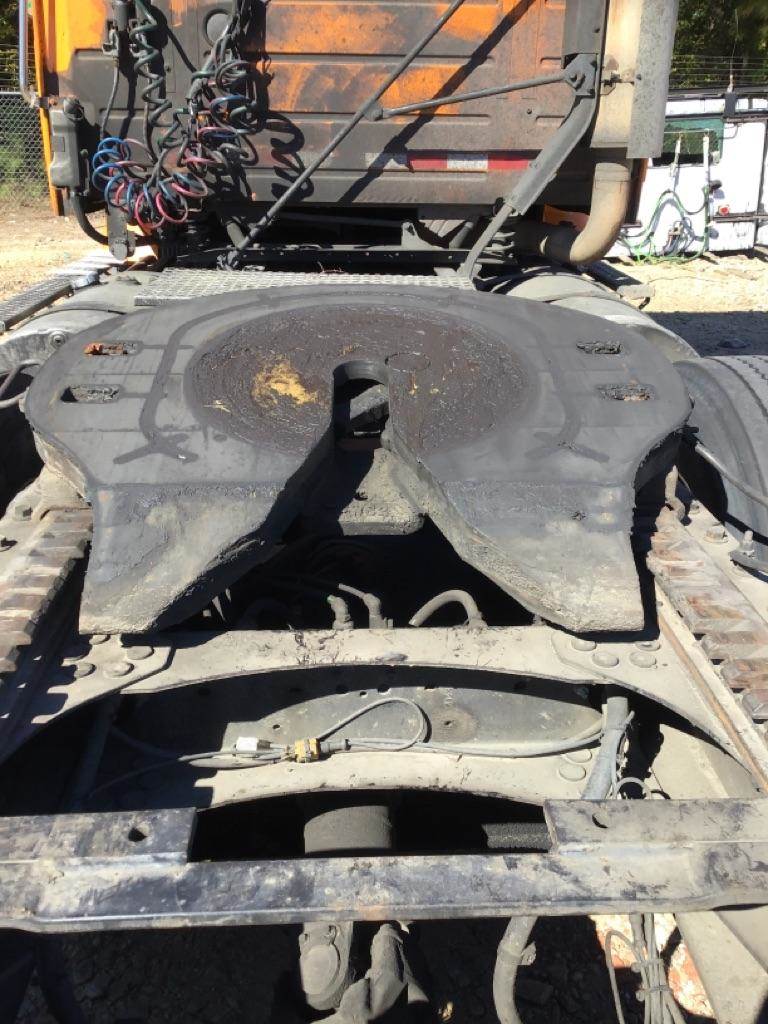 2002 Holland AIR SLIDE Fifth Wheel for a Volvo VNM For Sale Athens