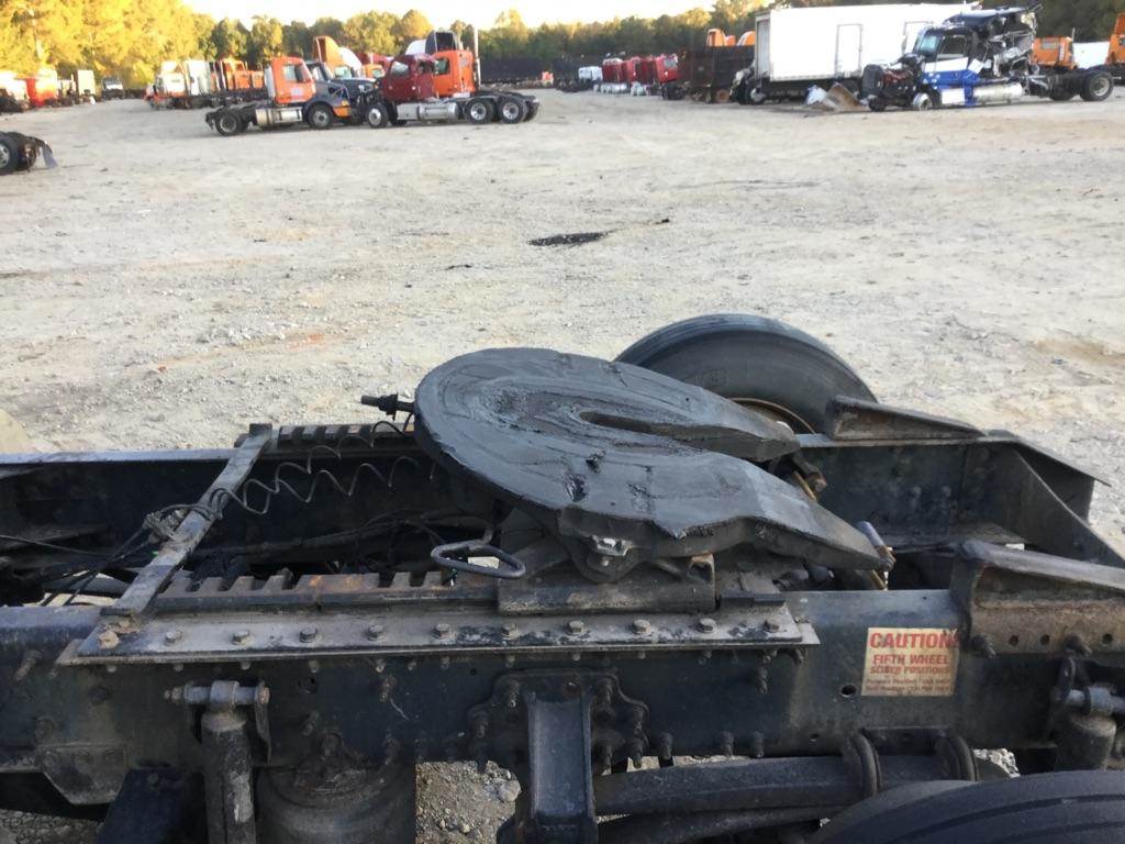 2009 Holland AIR SLIDE Fifth Wheel for a Volvo VNM For Sale Athens