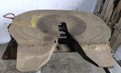 Holland STATIONARY Fifth Wheel