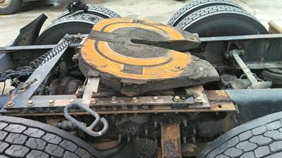 Jost AIR SLIDE Fifth Wheel