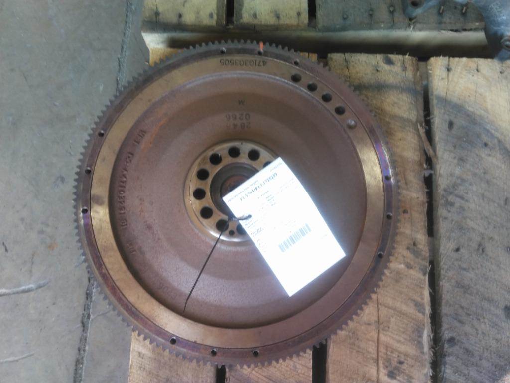 2017 Detroit DD15 Flywheel for a Freightliner CASCADIA 125 EVOLUTION