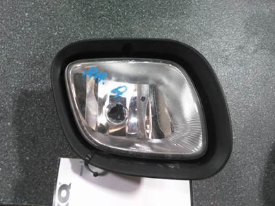Freightliner Cascadia 113 Right Fog Light