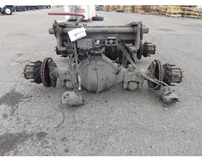 Eaton-Spicer D46170PR456 Cutoff for a Hendrickson HAULMAAX 460