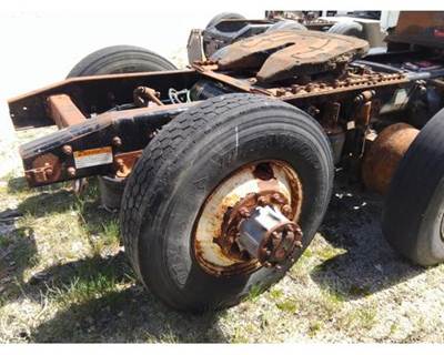 Eaton-Spicer DS404R370 Cutoff for a Freightliner FAS AIRLINER EARLY TANDEM