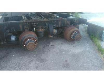 Eaton-Spicer DS404R370 Cutoff for a Freightliner FAS II AIRLINER LATE TANDEM