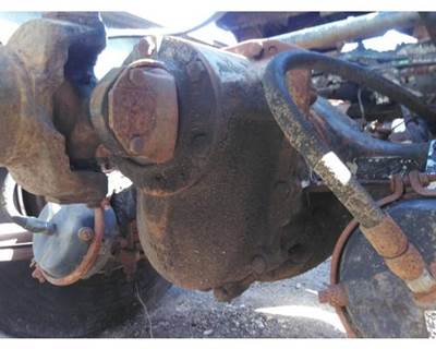 Eaton-Spicer DS404R390 Cutoff for a Freightliner FLD120