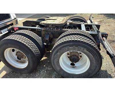 Meritor-Rockwell MD20143R342 Cutoff for a Volvo Manufacturer CORPORATE AIR TANDEM