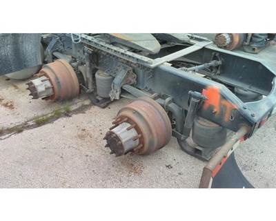 Meritor-Rockwell MD2014XRTBD Cutoff for a Volvo Manufacturer CORPORATE AIR TANDEM