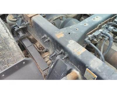 Meritor-Rockwell MD2014XRTBD Cutoff for a Peterbilt LOW AIR LEAF