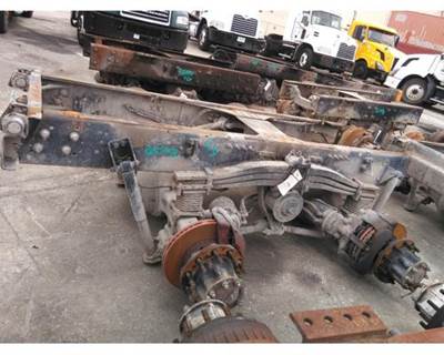 Meritor-Rockwell RD23160R614 Single Axle Cutoff for a Mack Manufacturer MRIDE