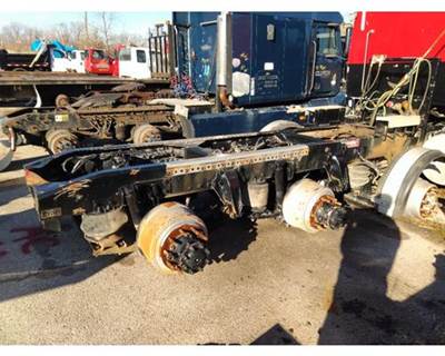 Meritor-Rockwell RPL23160R430 Cutoff for a Freightliner FAS II AIRLINER LATE TANDEM