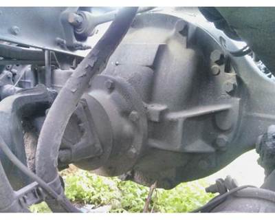 Meritor-Rockwell RS23160R280 Cutoff for a Mack Manufacturer REAR SINGLE AXLE