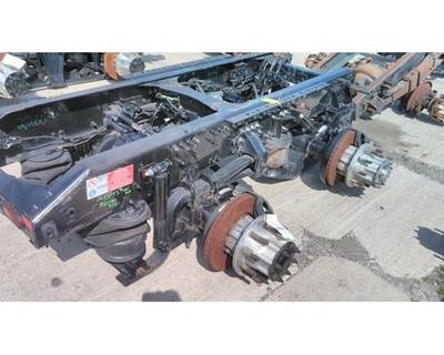 Meritor-Rockwell RSL23160R456 Tandem Axle Cutoff for a Volvo Manufacturer CORPORATE AIR