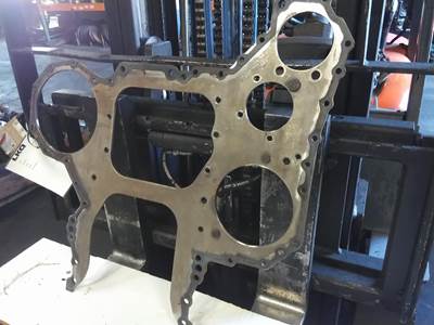 Caterpillar 3406B Front Engine Cover for a CAT 3406B-ATAAC ABOVE 400 HP