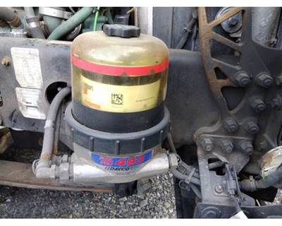 Davco FUEL PRO 483 Left Fuel / Water Separator