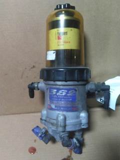 Davco Fuel Pro 382 Right Fuel / Water Separator