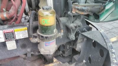 Davco Fuel Pro 382 Right Fuel / Water Separator