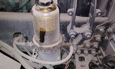 Davco Fuel Pro 382 Right Fuel / Water Separator