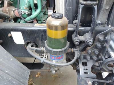 Davco Fuel Pro 382 Right Fuel / Water Separator