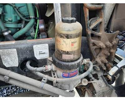 Davco Fuel Pro 382 Right Fuel / Water Separator