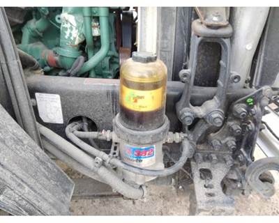 Davco Fuel Pro 382 Right Fuel / Water Separator