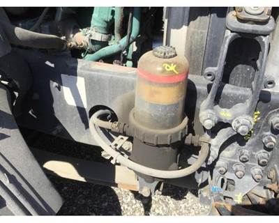 Davco Fuel Pro 382 Right Fuel / Water Separator