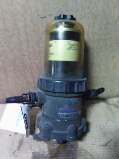 Davco VNL Right Fuel / Water Separator