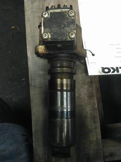 Mercedes-Benz MBE 4000 Fuel Injection Pump for a Mercedes MBE4000