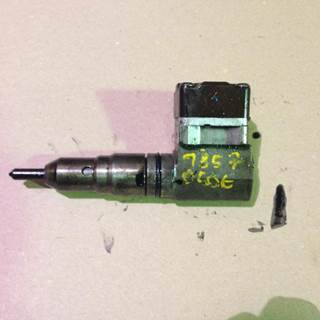 Caterpillar 3126B Fuel Injector for a CAT 3126B