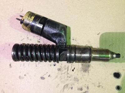 Caterpillar Fuel Injector for a CAT