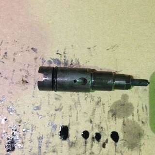 Cummins ISB 5.9L Fuel Injector for a Cummins ISB-5.9