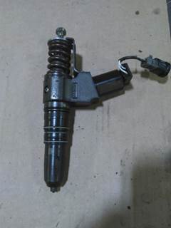 Cummins N14 CELECT Fuel Injector for a Cummins N14 CELECT 310-370 HP