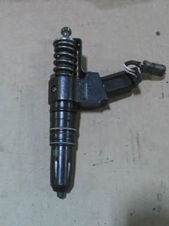 Cummins N14 CELECT Fuel Injector for a Cummins N14 CELECT 310-370 HP