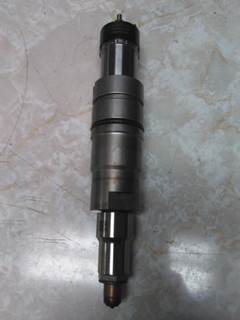 Cummins X15 Fuel Injector for a Cummins X15 EPA 17