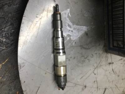 International MaxxForce 13 Fuel Injector for a International MAXXFORCE13