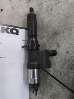Isuzu 6HK1XN Fuel Injector