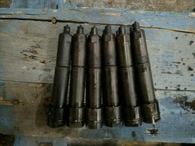 Mack AC Fuel Injector