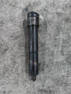 Mack E7 E-Tech Fuel Injector for a Mack E7 ETEC 300 TO 399 HP