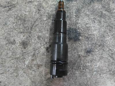 Mercedes-Benz OM460LA Fuel Injector for a Mercedes OM 460LA