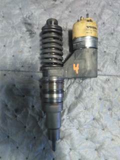 Volvo VED12 Fuel Injector for a Volvo VED12 400 HP AND ABOVE