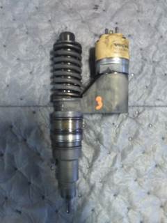 Volvo VED12 Fuel Injector for a Volvo VED12 400 HP AND ABOVE