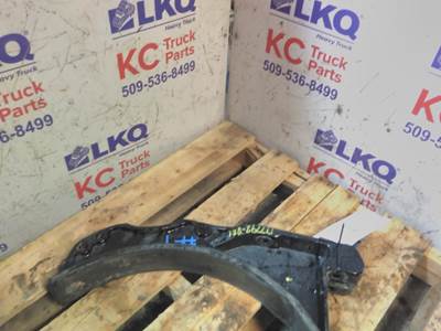 Freightliner Cascadia 125 Fuel Tank Strap / Bracket