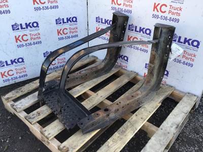 International 4700 Right Fuel Tank Strap / Bracket