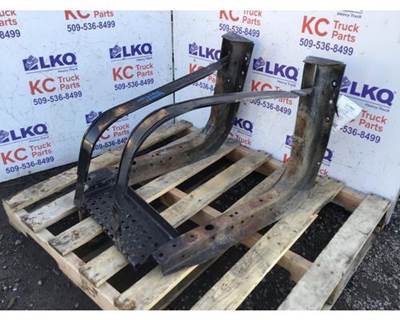 International 4700 Right Fuel Tank Strap / Bracket