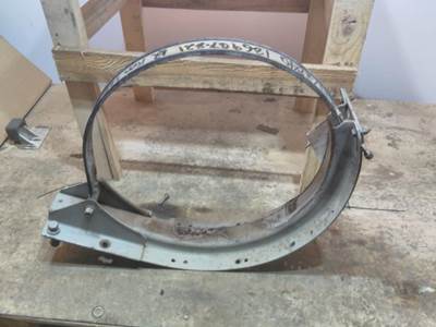 Kenworth T660 Right Fuel Tank Strap / Bracket